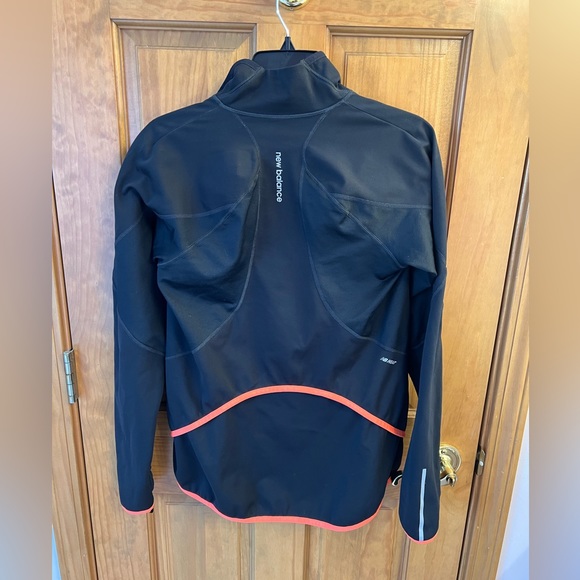New Balance Jackets & Blazers - New Balance Women’s running jacket size medium black